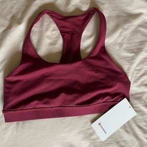 NWT Lululemon Invigorate Bra